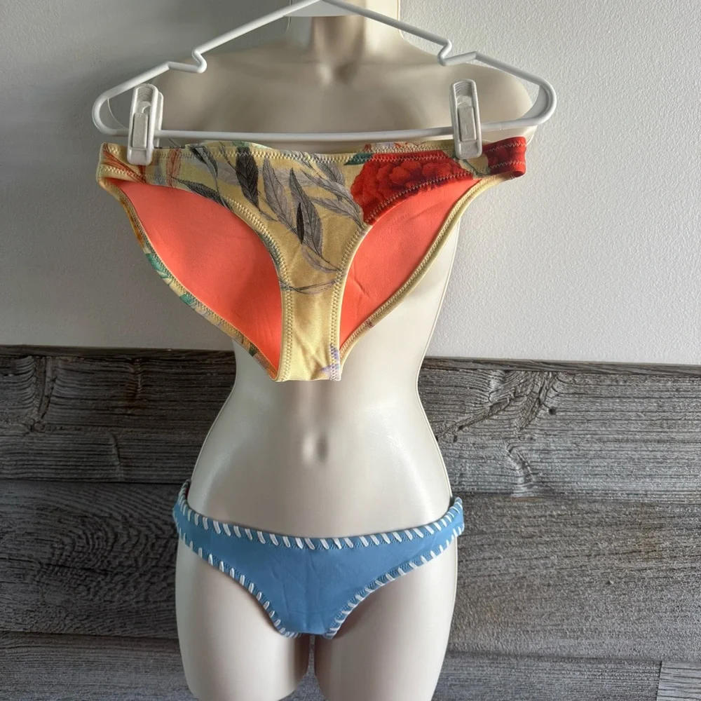 TRIANGL neoprene bikini swim bottom Size Medium (lot of 2)
